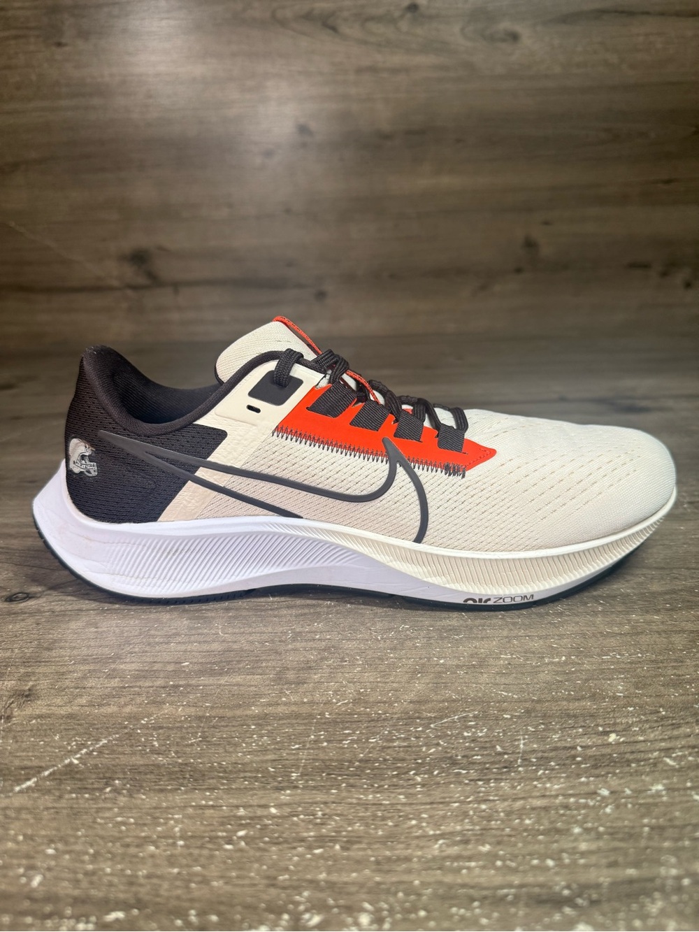 Nike Air Zoom Pegasus 38 Cleveland Browns NFL Men’s 10 DJ0815-100 Running Shoes